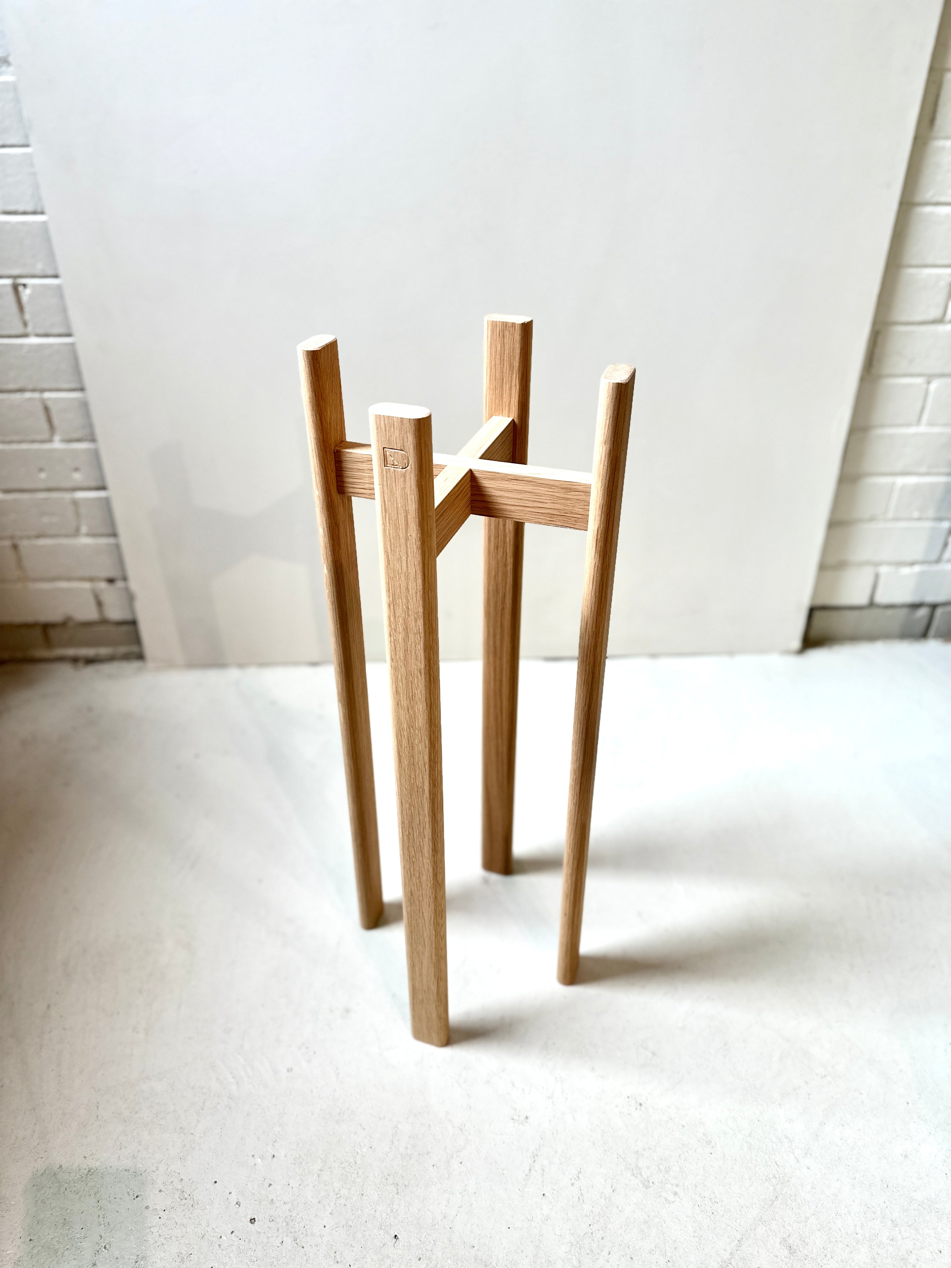 DUNCAN RODWELL - Stadium Plant Stand - Oak - Tall