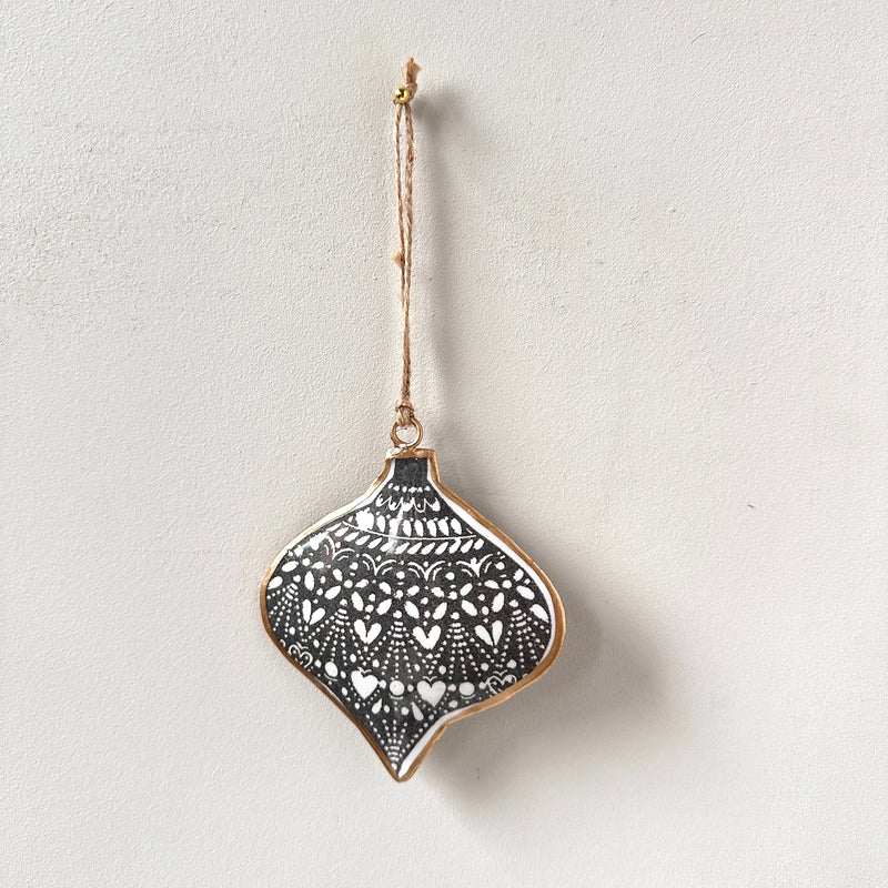 Recycled Metal Hanging Ornament - Grey Onion