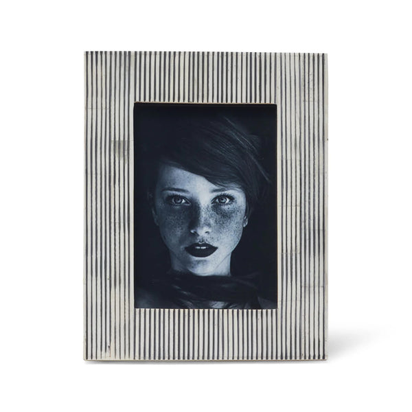 Ollo Photo Frame - 5x7"