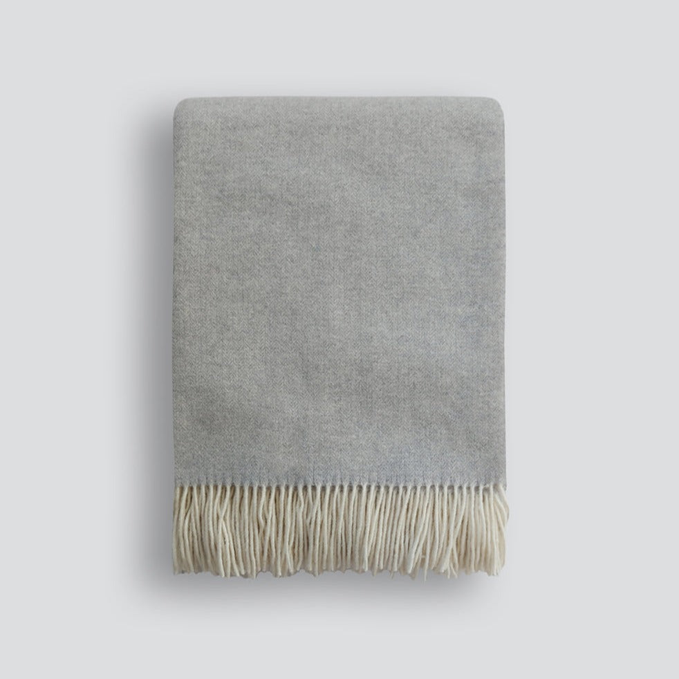 BAYA Bambina Merino Wool & Cashmere Throw - Silver