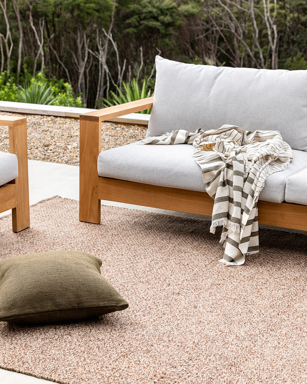 Clipper INDOOR/OUTDOOR Cushion - Mangrove