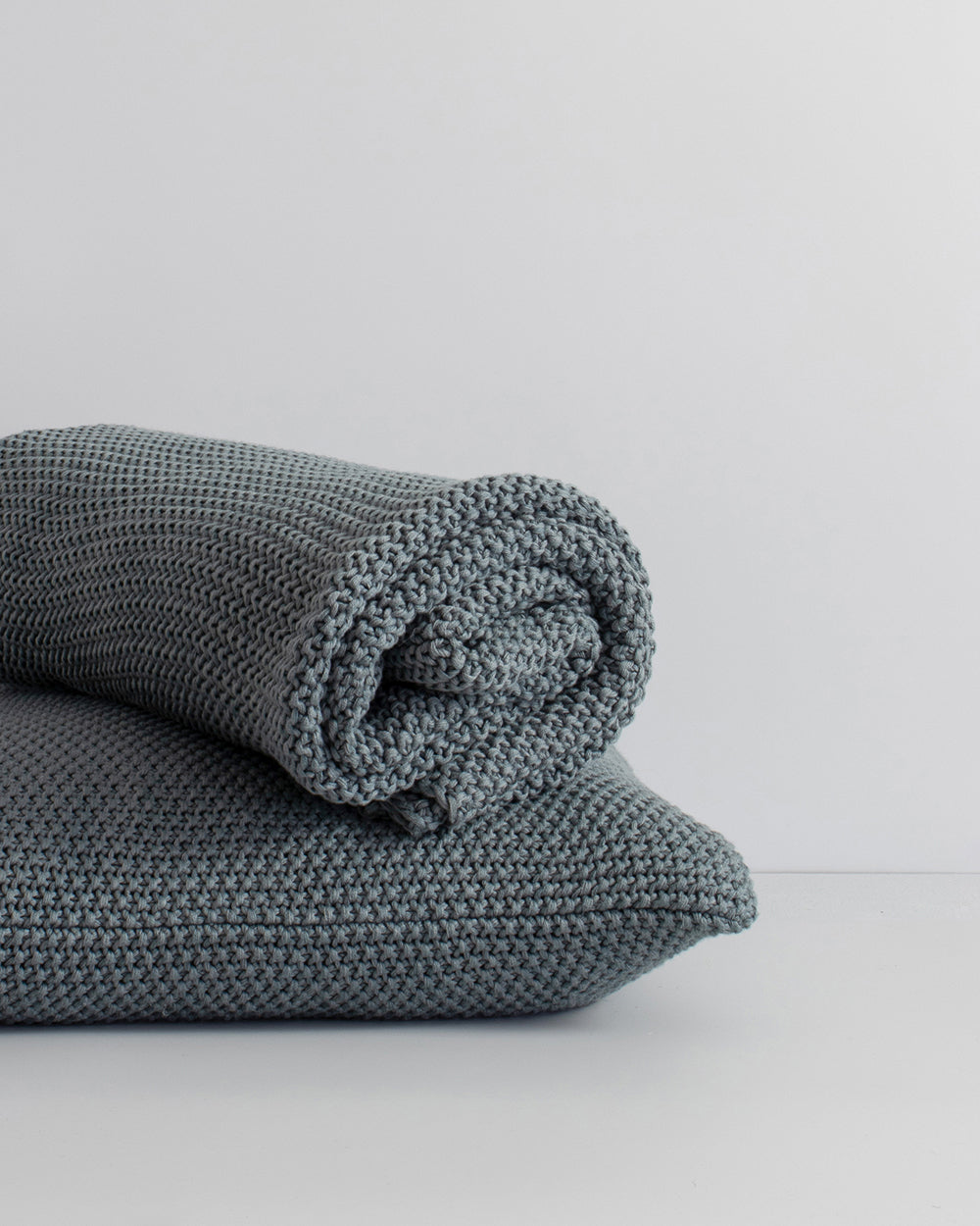 BAYA Devon Knitted Cotton Throw - Slate