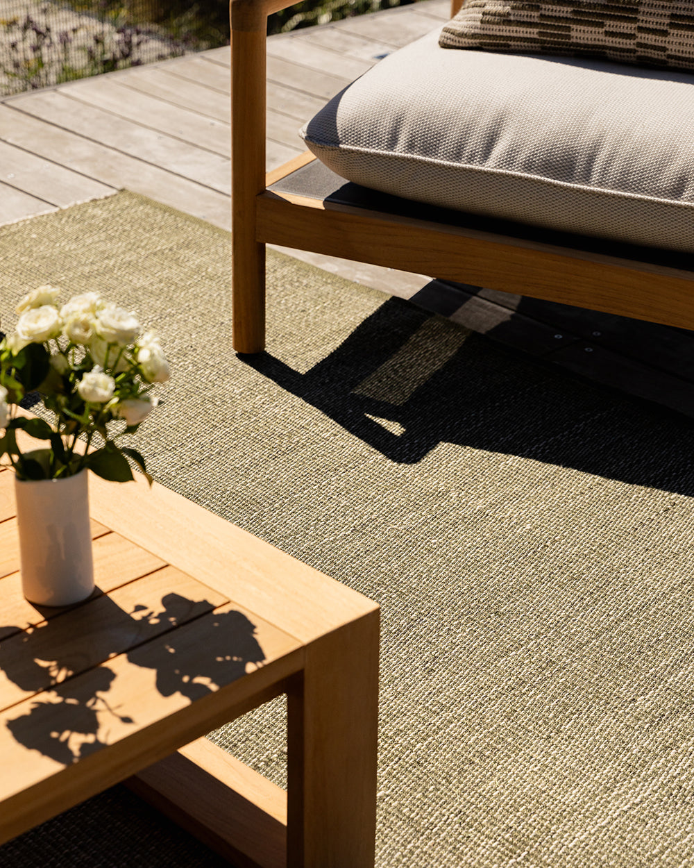 BAYA Lonsdale Indoor/Outdoor Floor Rug - Olive