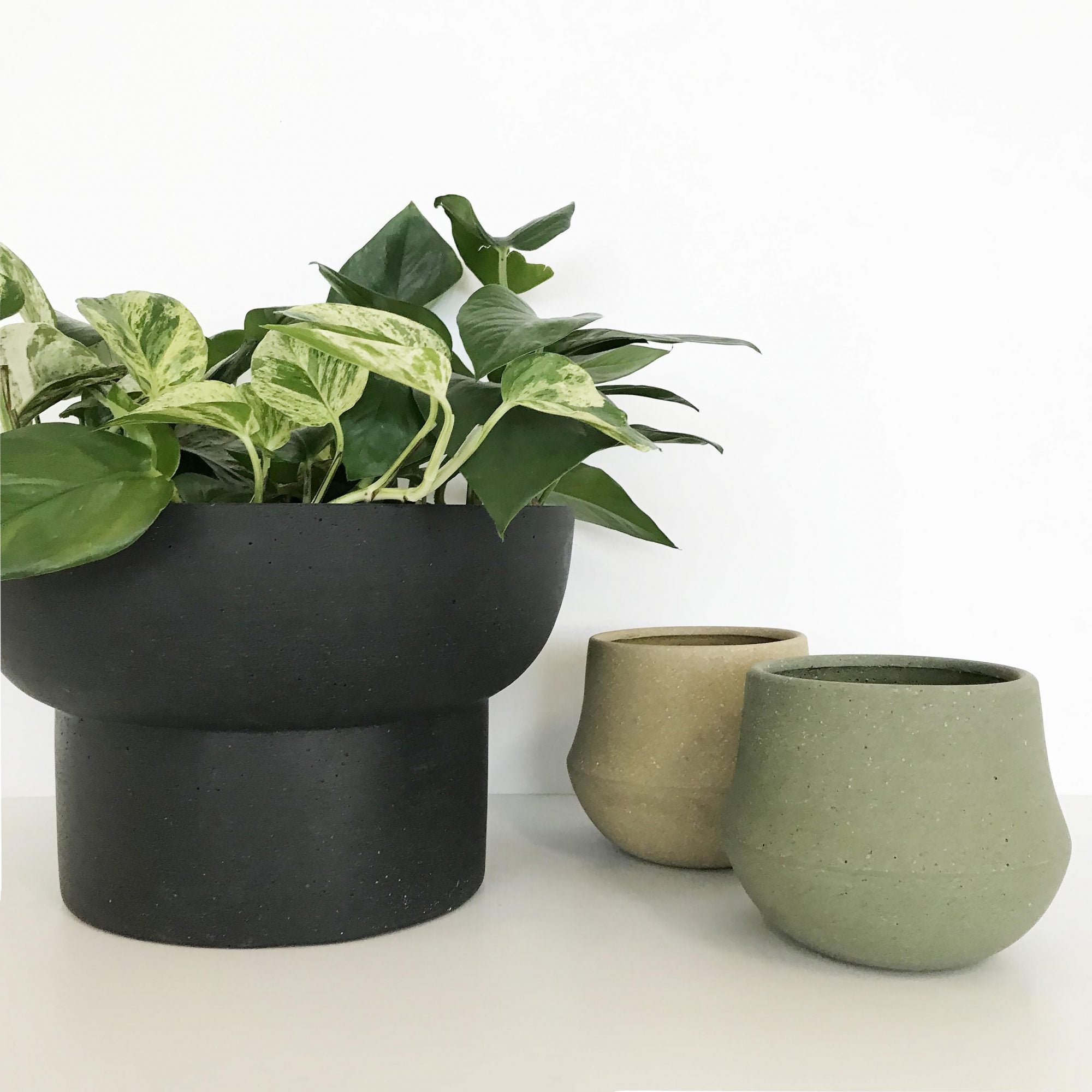 Jenssen Planter - Black - Low