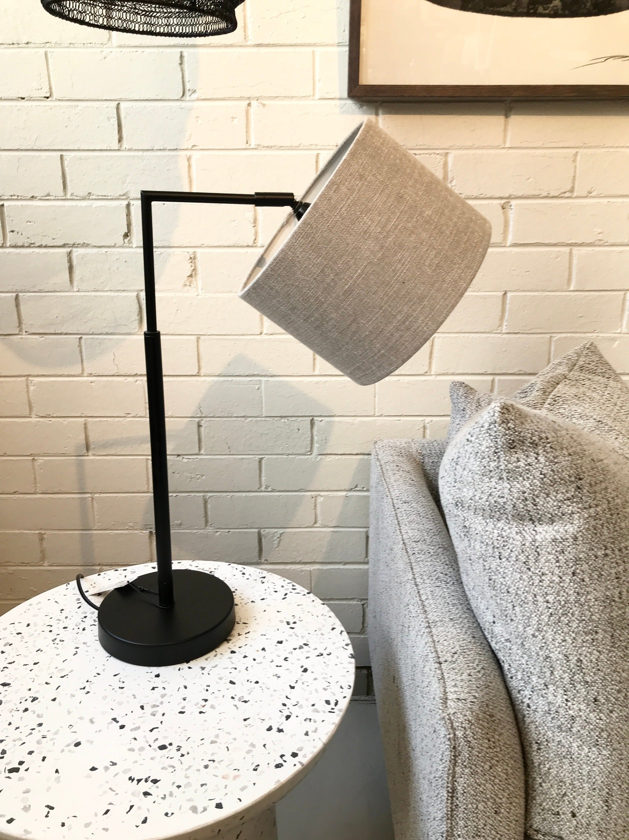 Kardan Table Lamp - Linen Shade