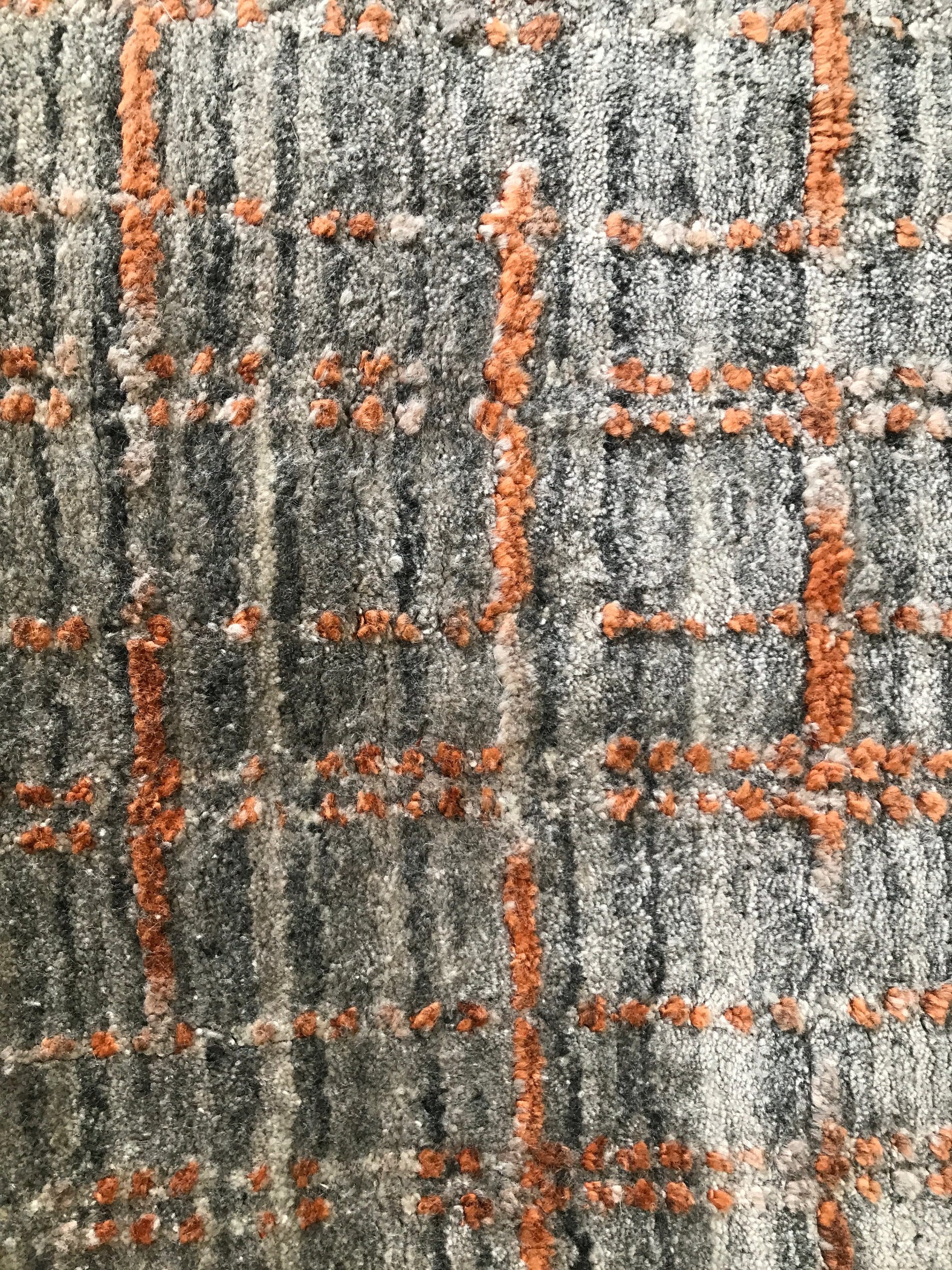 Polaris Handwoven Wool Rug - Charcoal & Rust