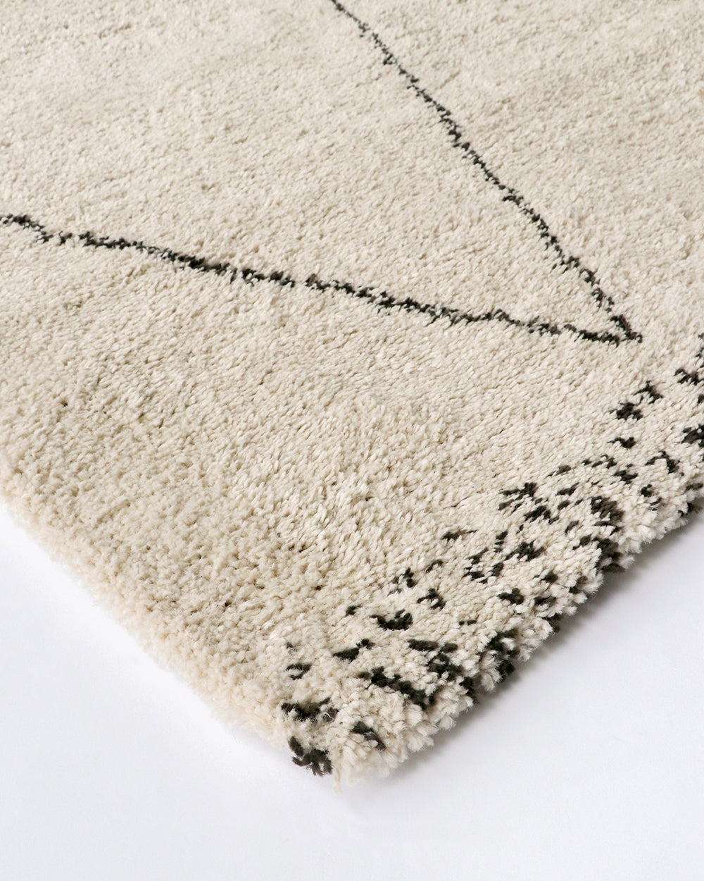 OLLO Nomad Gaza Synthetic Rug - Cream/Dark Grey - 160 x 230cm Brunswick Rodwell and Astor